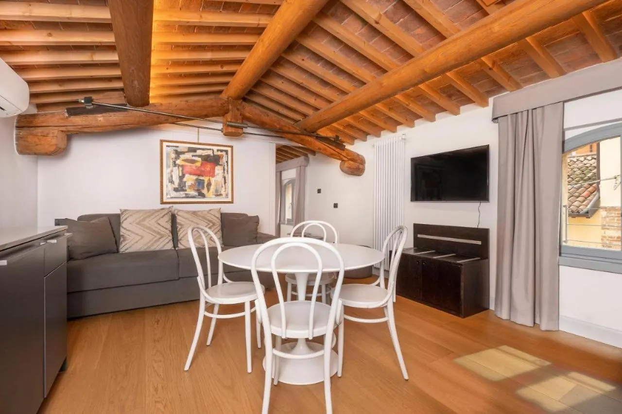 Apartmentsarena - Corte Degli Eremitani Verona Apartment